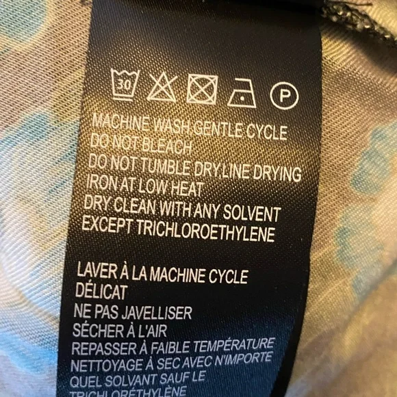 FARM Rio Black Garden Mini Dress with Multicolor Floral Design Medium - Picture 8 of 9